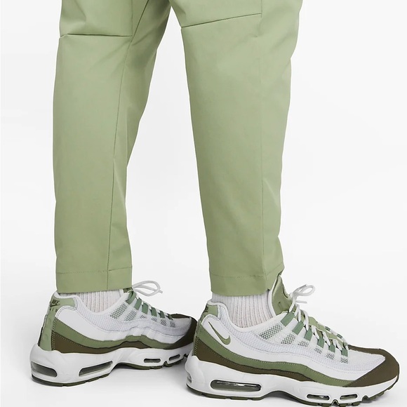 Nike Club Woven Tapered Leg Pants Oil Green  NWT DX0623-386 Medium - Picture 5 of 11